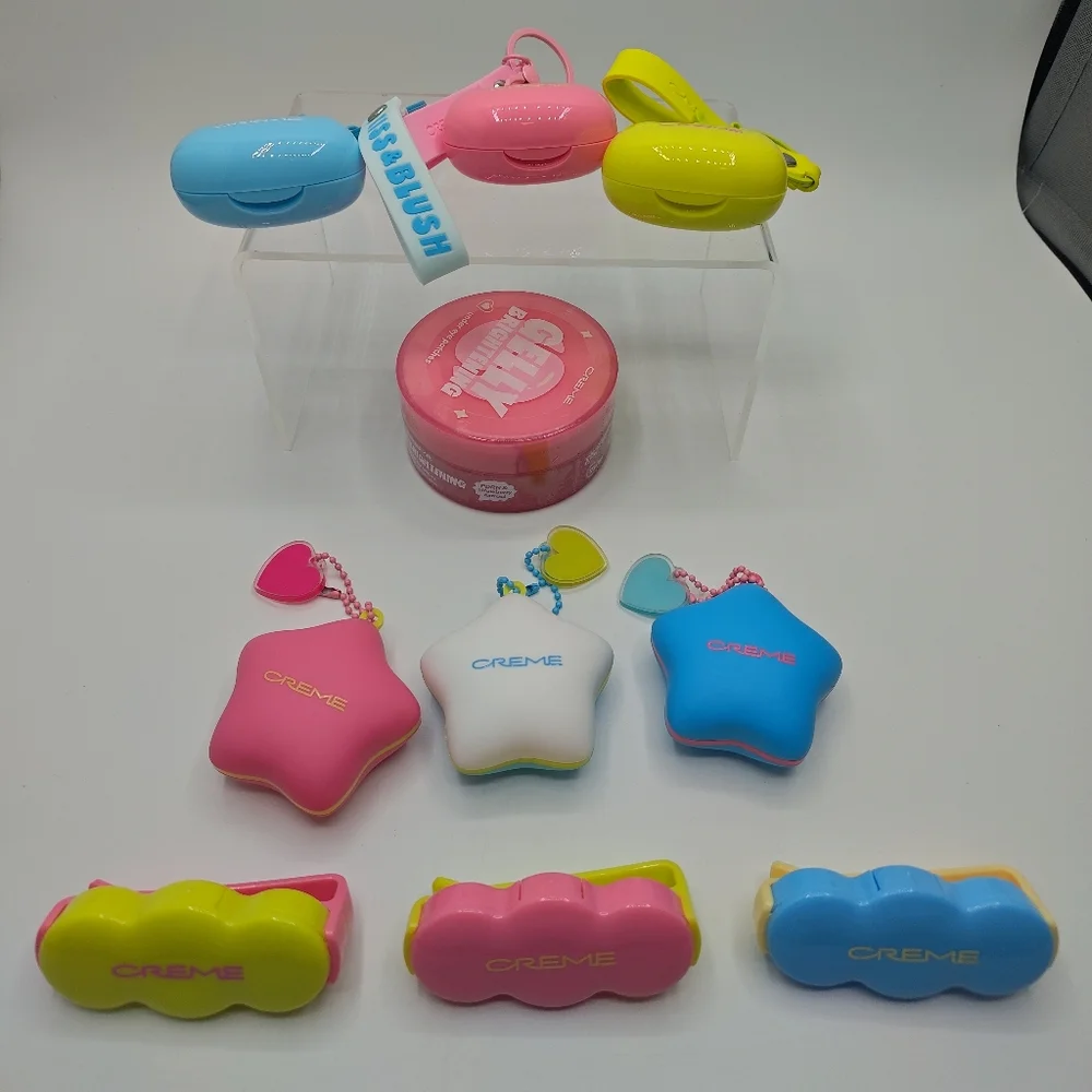 The Crème Shop Kiss & Blush Lip & Cheek Balm Set. (10 Pieces) - Picture 9 of 9